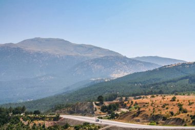 Denizli şehir çevresinde yol