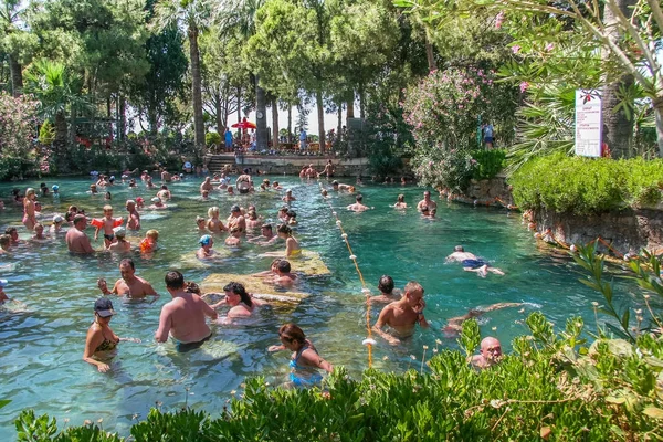 Kleopatra Hamam jeotermal bir havza olduğunu