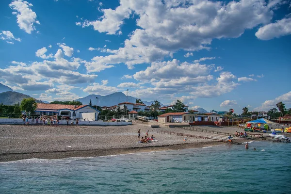 Camyuva Akdeniz kıyısında
