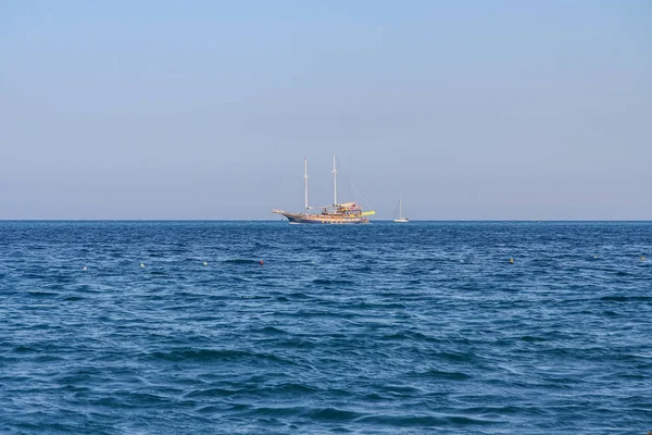 Побережье Средиземного моря в Камюве — стоковое фото