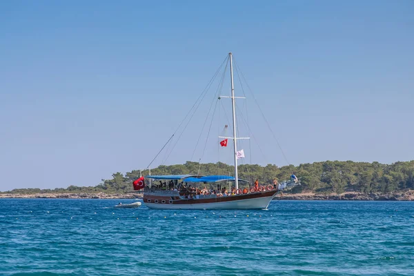 Camyuva Akdeniz kıyısında — Stok fotoğraf