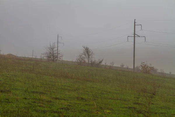 Carrière d'argile dans le brouillard — Photo