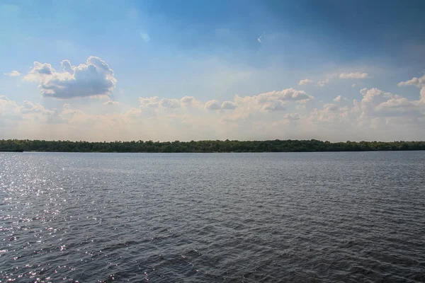 Dinyeper ortasında Khortitsa Adası