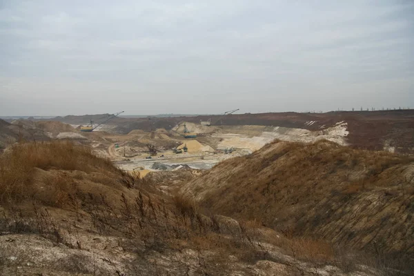 Taurian 草原で粘土の採石場 — ストック写真