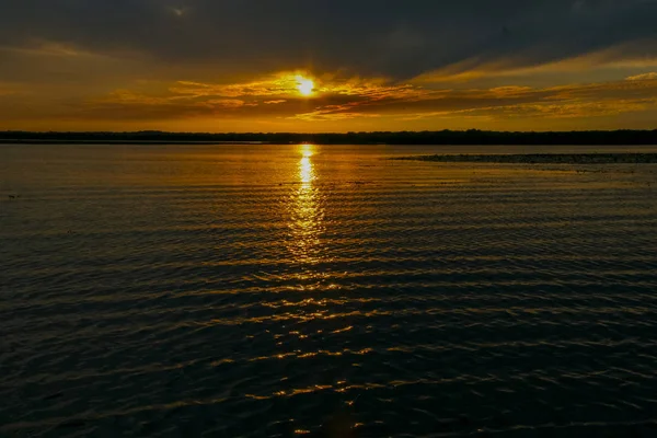 Puesta de sol en el río Dniéper — Foto de Stock