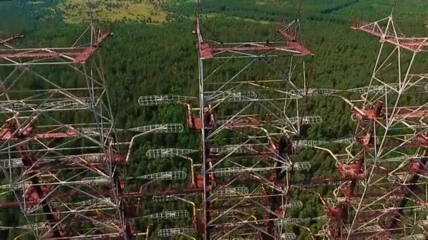Horizon Radarstation "Duga" in de zone van de uitsluiting Chernobyl. — Stockvideo