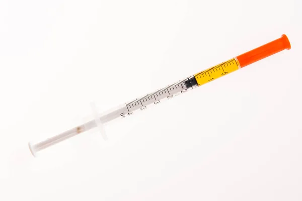 Инсулиновый шприц для лечения диабета — стоковое фото