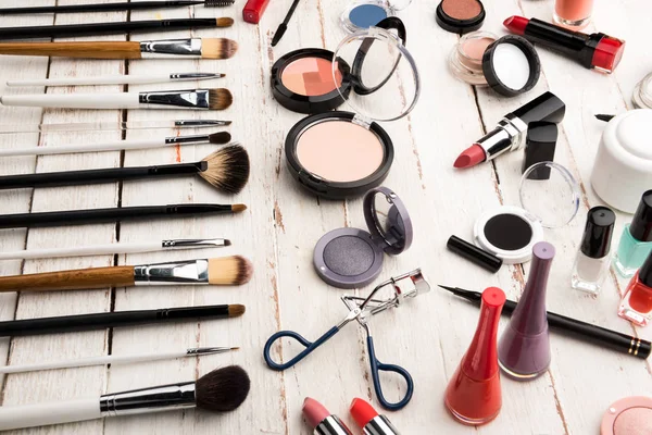 Brushes and decorative cosmetics — Stock Image Brushes and decorative cosmetics Stock Picture