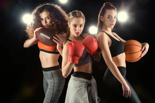 Junge sportliche Frauen — Stockfoto