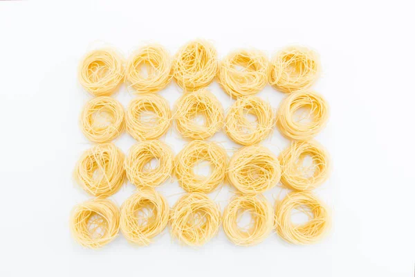 Pasta italiana seca clásica — Stock Photo