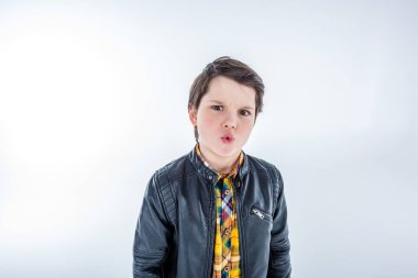 şık küçük çocuk