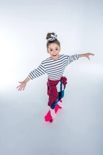 Little girl with skateboard — Stock Photo, Image