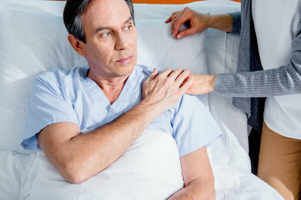 wife visiting her husband