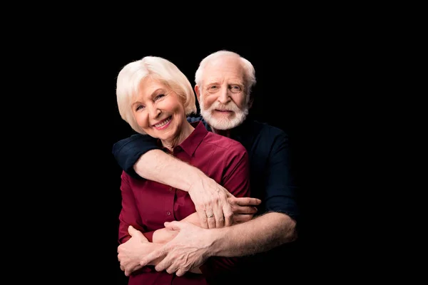 Casal Sênior Abraçando — Fotografia de Stock