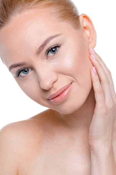 Молодая красивая женщина
