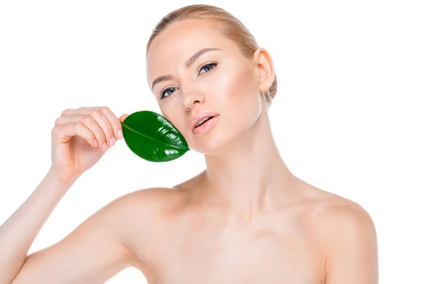 Žena s zelený list — Stock fotografie