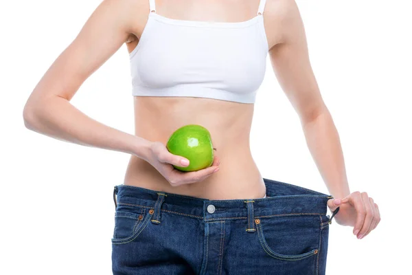 Jeune femme avec pomme — Photo de stock