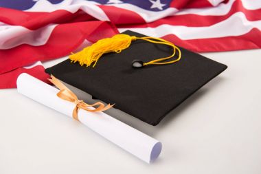Mezuniyet kolej ve diploma 