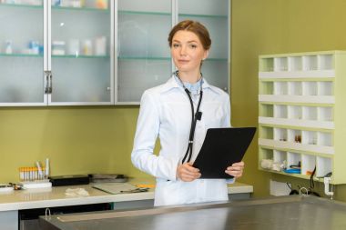 kadın doktor kliniğinde