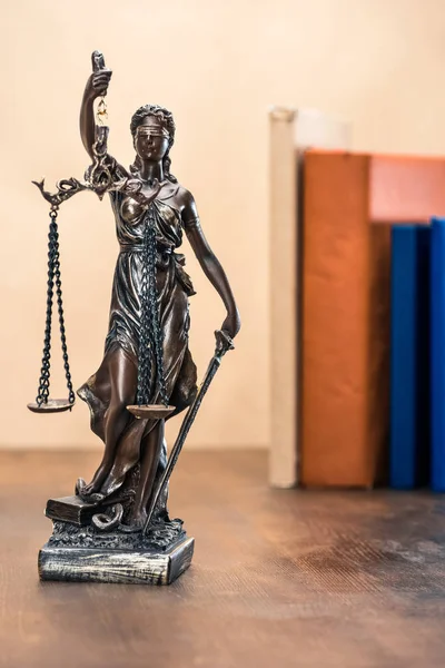 Statua di Lady Giustizia — Foto stock