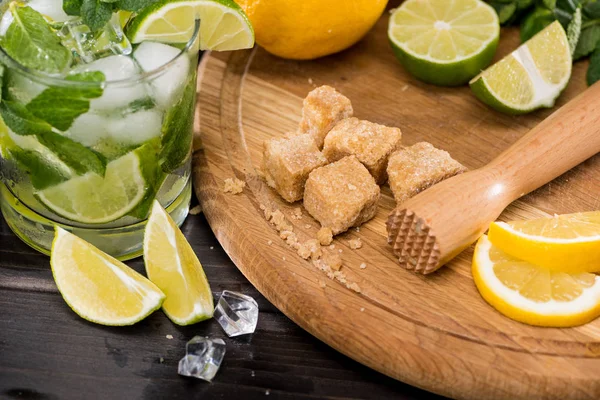 Mojito coquetel ingredientes — Stock Photo