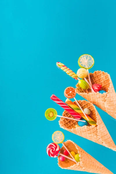 Waffle cones and candies — Stock Photo, Image