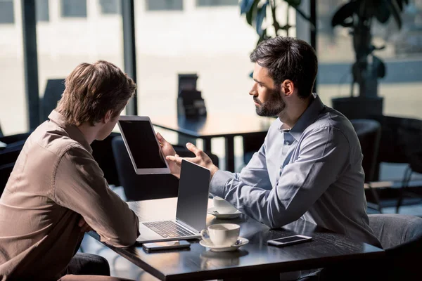 Business team on meeting — Stock Photo