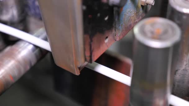 Fabricación de cables en una fábrica de cables — Vídeos de Stock