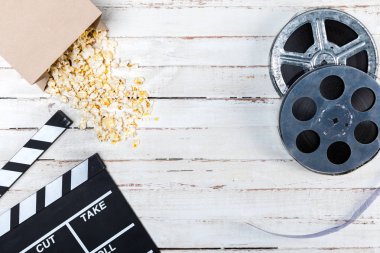 Film reels and movie clapper clipart
