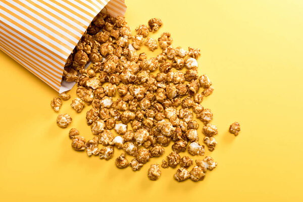 Falling popcorn in box  