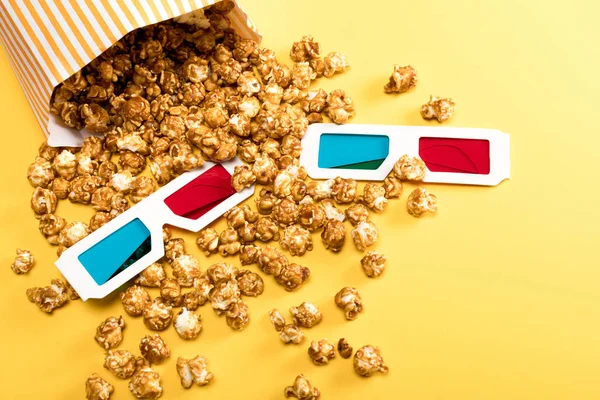 Popcorn and 3D glasses — Stock Photo, Image