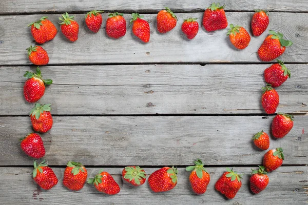 Ram av färska jordgubbar — Stockfoto