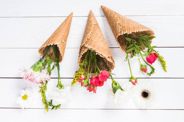 Flowers in waffle cones 
