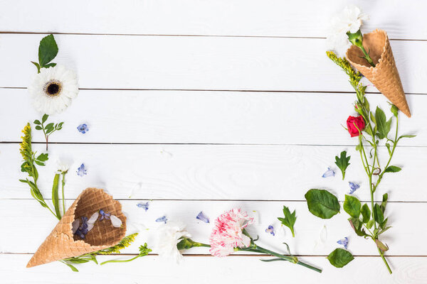 Flowers in waffle cones 