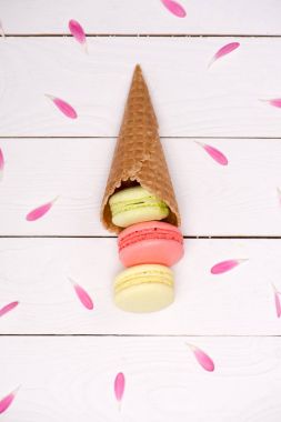 El yapımı taze macarons gözleme koni