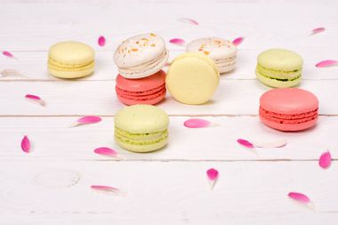Natürmort tablo taze macarons 