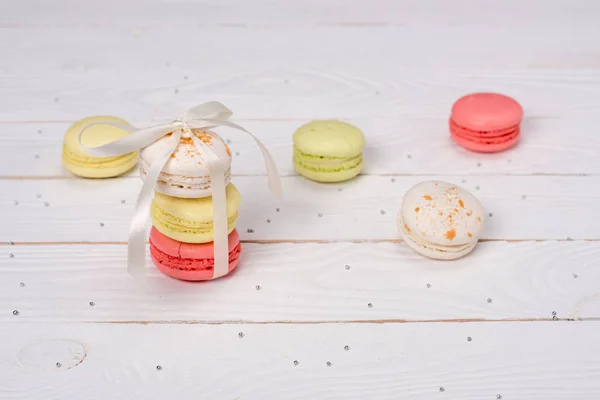 Natureza morta de macarons frescos — Fotografia de Stock