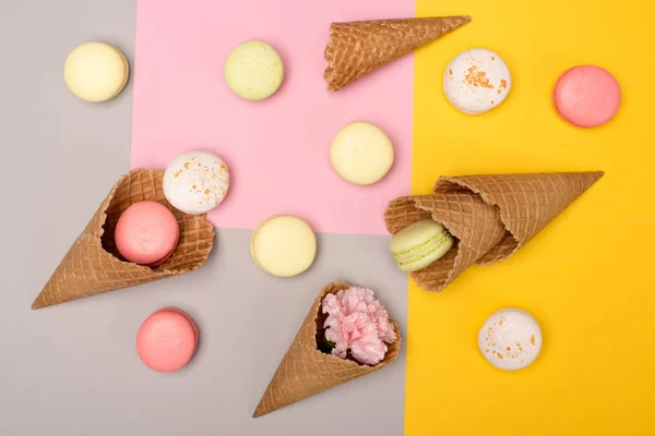 Group of fresh homemade macarons — Stock Photo