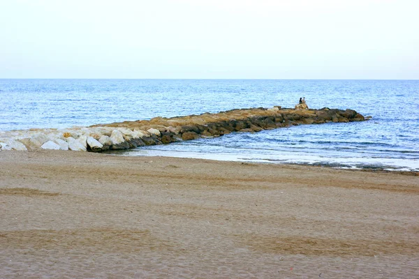 Playa del mar Mediterráneo —  Fotos de Stock