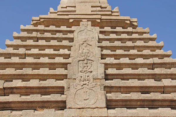 Hemakuta hill, chrám, kamenná řezba v Hampi. Karnataka, Indie — Stock fotografie