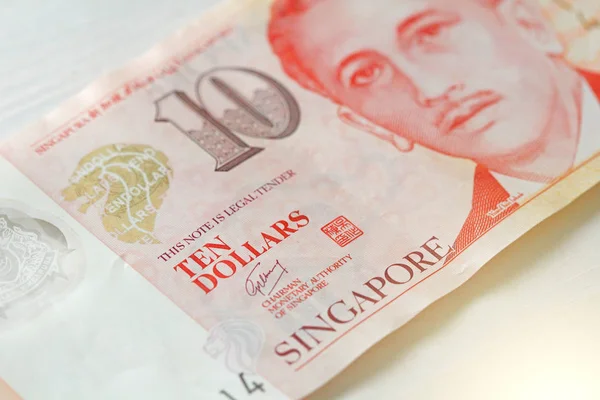 Ten Singapore Dollars With One Note. 10 Dollars — Stock Photo, Image