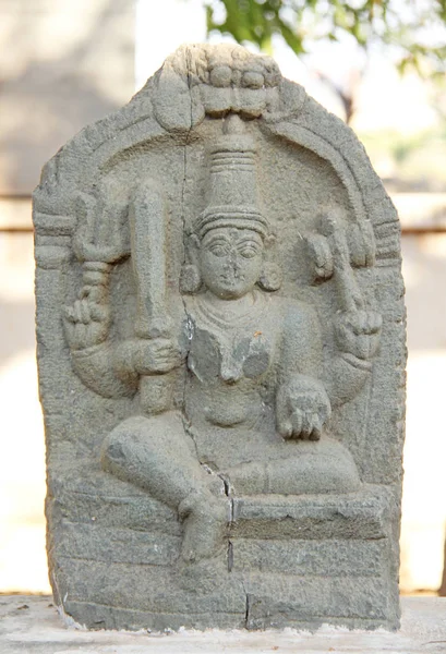 Durgi-Devi-Stein im Freilichtmuseum in Hampi, Indien. Steinskulptur. — Stockfoto