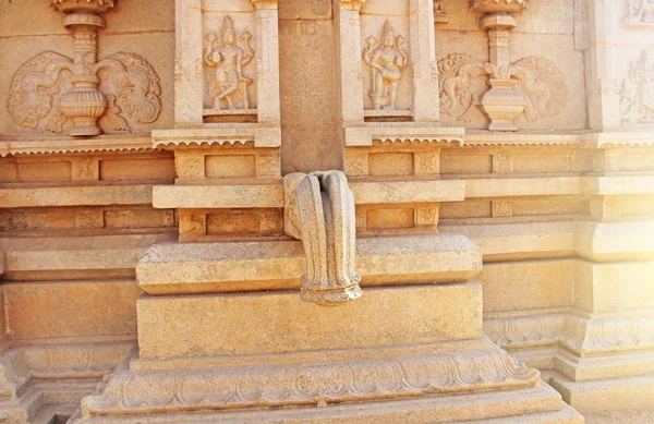 Carving Details Buitenste Muur Van Hazara Rama Tempel Hampi Karnataka — Stockfoto