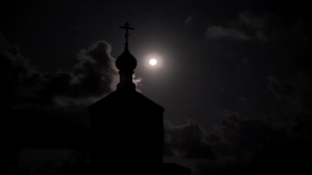 Igreja Ortodoxa Contra Fundo Céu Noturno Lua Cheia Lua Cheia — Vídeo de Stock