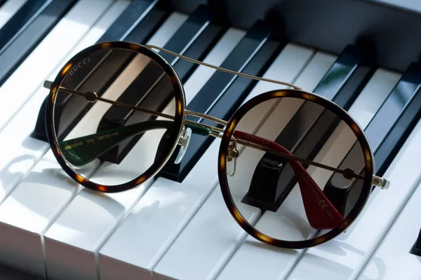 Moscow Russia May 2020 Gucci Sunglasses Popular High End Brand — Stock Photo, Image