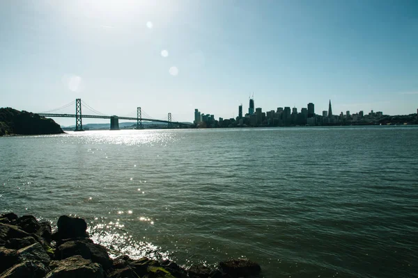 Skyline z San Francisco z oakland bay Bridge — Zdjęcie stockowe