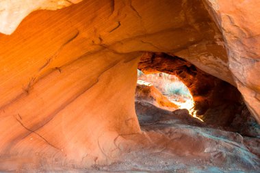Lake mead Ulusal rekreasyon alanı, Ne kırmızı kumtaşı