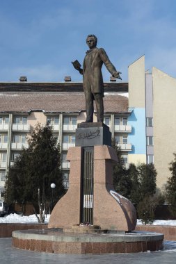 Drohobych, Ukrayna - 17 Şubat 2017: Ünlü Ukraynalı sanatçı Taras Şevçenko, Anıtı da bir kobzar denir