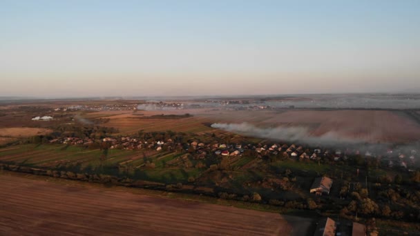 Drone Aereo Paesaggio Panoramico Della Zona Rurale Ingrandisci Avanti Villaggio — Video Stock