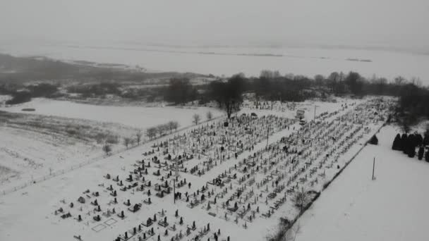 Januar Luftaufnahme Des Friedhofs Abend Des Heiligen Abends Luftaufnahme Kranichschuss — Stockvideo
